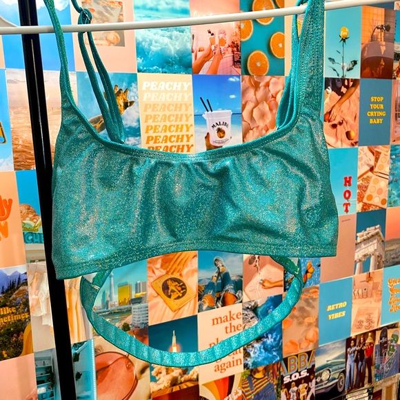 Minty Fairy Underboob Top🧚♀️ - Picture 3 of 4